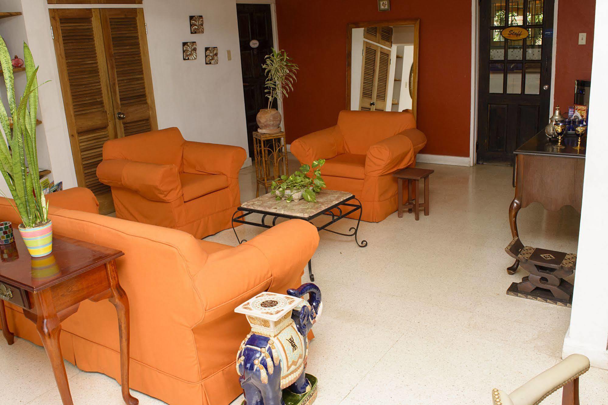 Mynt Retreat Bed & Breakfast Montego Bay Exteriér fotografie
